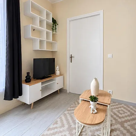 Splendide De 2 Pieces A Apartamento